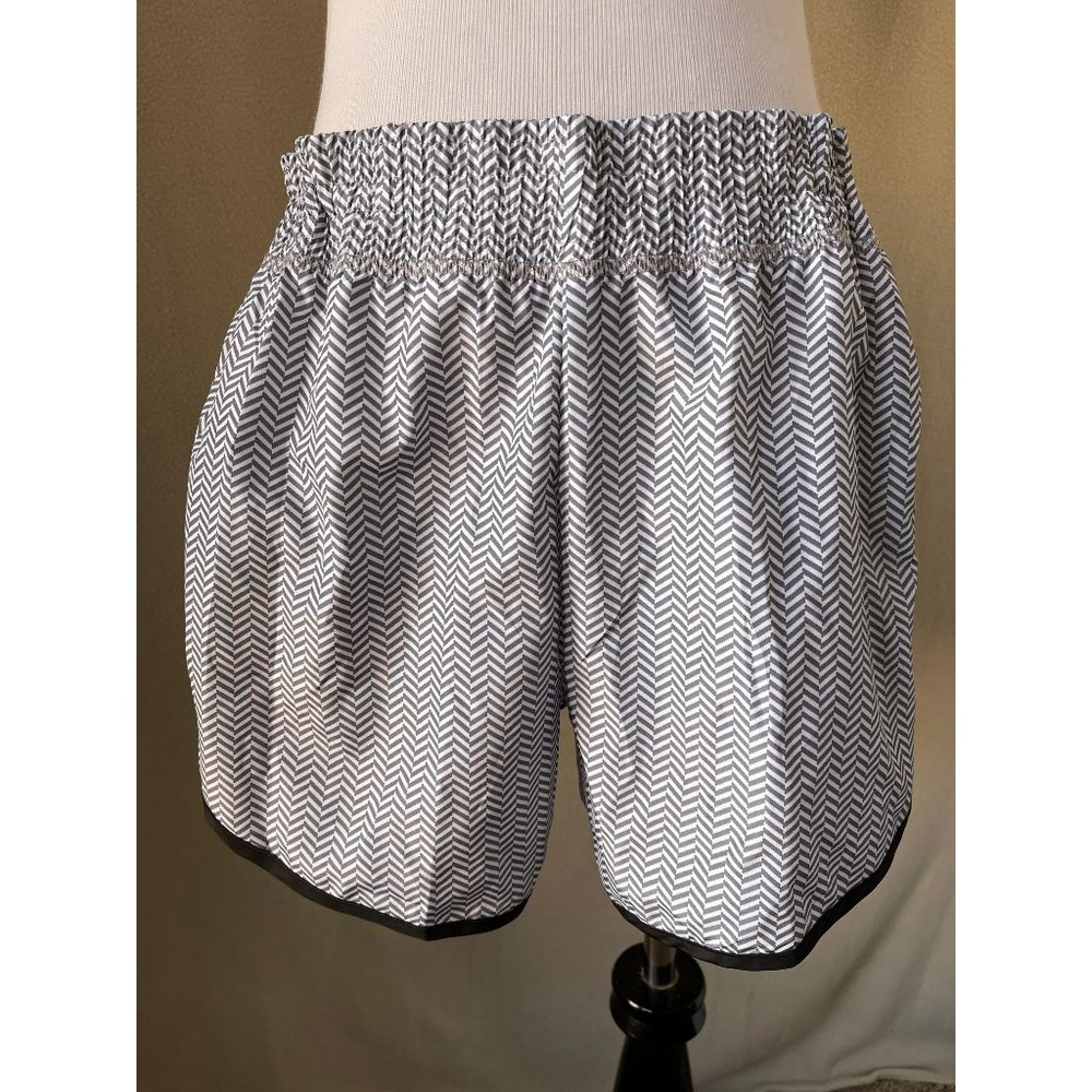 Rivalry Threads White/Gray Chevron Print AZ Sun Devils Running Shorts